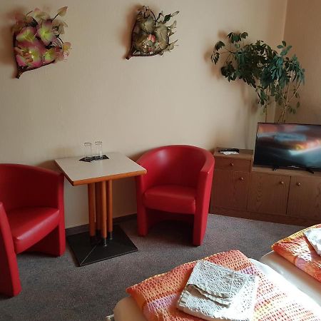 Hotel Arkona Genthin Kültér fotó