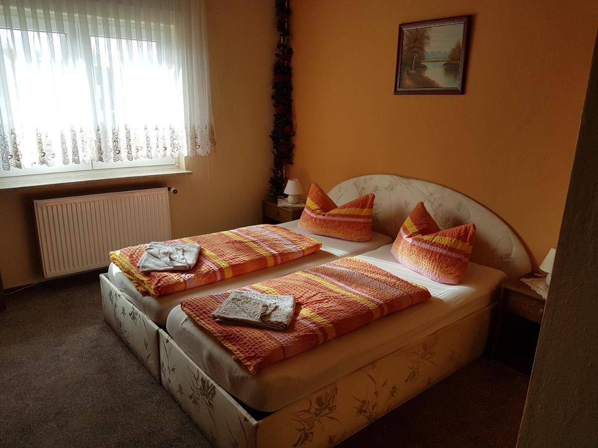 Hotel Arkona Genthin Kültér fotó